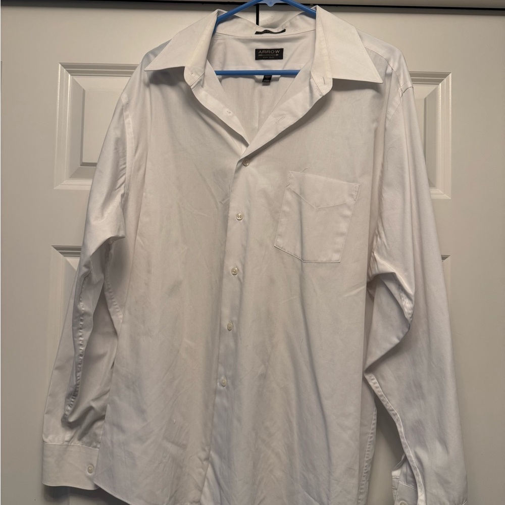 Arrow Men's Classic White Dress Shirt